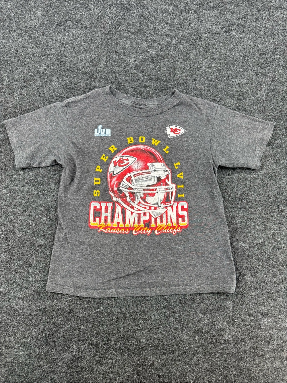 NFL Gray Tee with Red Chiefs Helmet and Yellow Accents